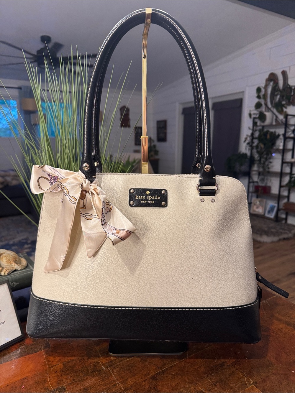 💕Kate Spade Berkeley Lane Rachelle Satchel - Porcelain & Black Leather